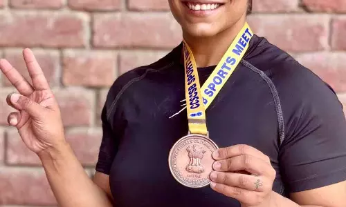 Powerlifter Rajneet Kaur ने अखिल भारतीय सिविल सेवा टूर्नामेंट में कांस्य पदक जीता Powerlifter Rajneet Kaur ने अखिल भारतीय सिविल सेवा टूर्नामेंट में कांस्य पदक जीता