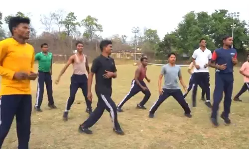 हिंसा की राह छोड़, उम्मीदों की दौड़, बस्तर नई पहचान की ओर