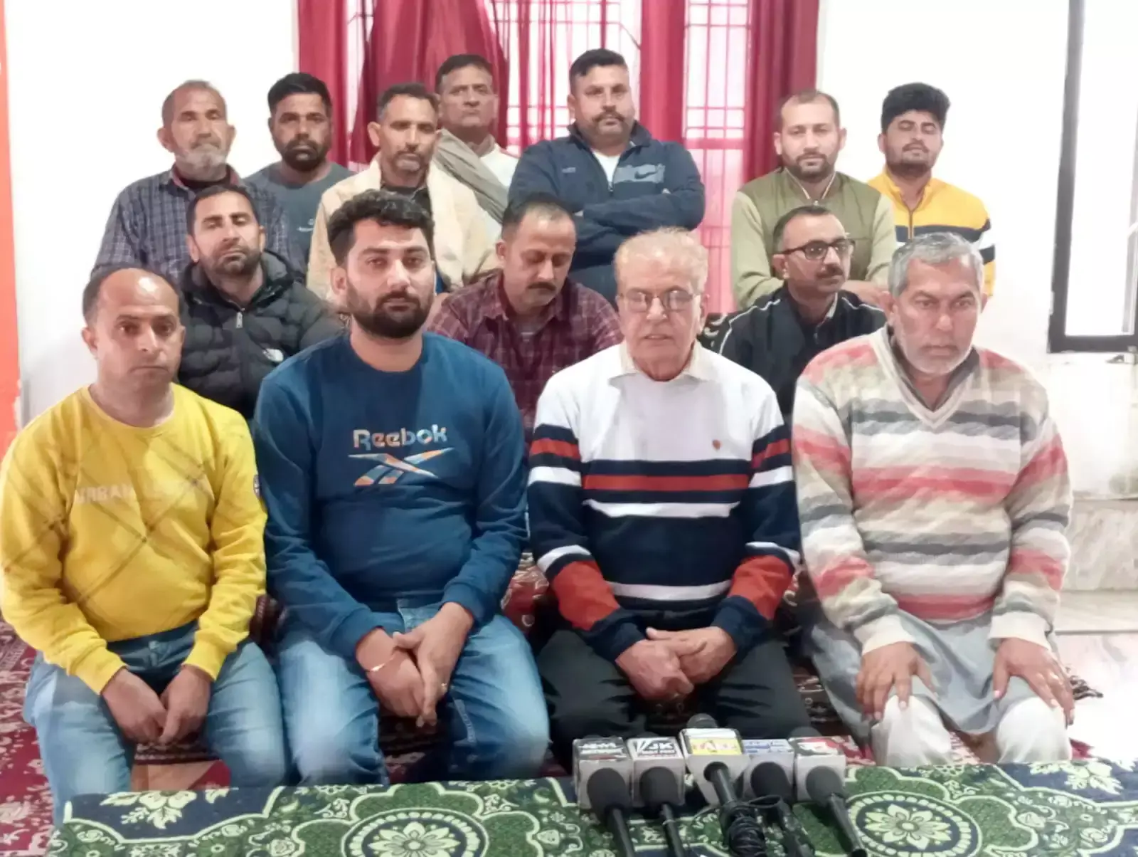 Jammu: सुल्तानपुर में भव्य देवी जागरण का आयोजन Jammu: सुल्तानपुर में भव्य देवी जागरण का आयोजन