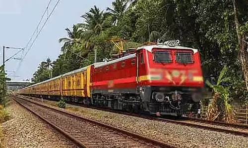 Madurai रेलवे डिवीज़न ने इंफ्रास्ट्रक्चर अपग्रेड की योजना बनाई है Madurai रेलवे डिवीज़न ने इंफ्रास्ट्रक्चर अपग्रेड की योजना बनाई है