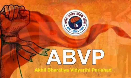 ABVP ने JU के सिलेबस से जिन्ना को तत्काल हटाने की मांग की ABVP ने JU के सिलेबस से जिन्ना को तत्काल हटाने की मांग की