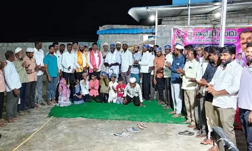 BRS मंडल अध्यक्ष जीदीपल्ली राम रेड्डी ने कहा कि भारतीय संस्कृति में धार्मिक सद्भाव का उच्च स्थान BRS मंडल अध्यक्ष जीदीपल्ली राम रेड्डी ने कहा कि भारतीय संस्कृति में धार्मिक सद्भाव का उच्च स्थान