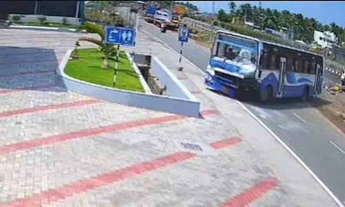 तमिलनाडु: सेलम में TNSTC बस की टेम्पो और दोपहिया वाहन से टक्कर; 8 की मौत