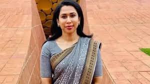 Shama Mohamed ने केरल चुनावों से पहले कांग्रेस के टिकट बंटवारे में महिलाओं के कम प्रतिनिधित्व का मुद्दा उठाया