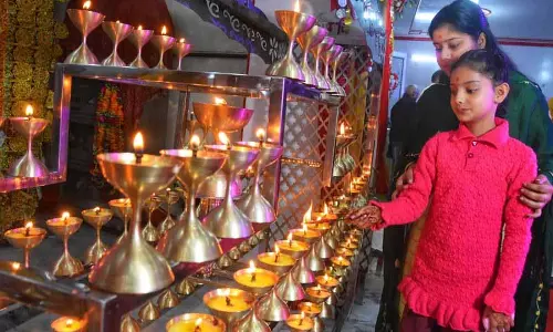 चैत्र नवरात्रि शुरू होते ही Ludhiana के मंदिरों में भक्तों की भीड़ उमड़ पड़ी