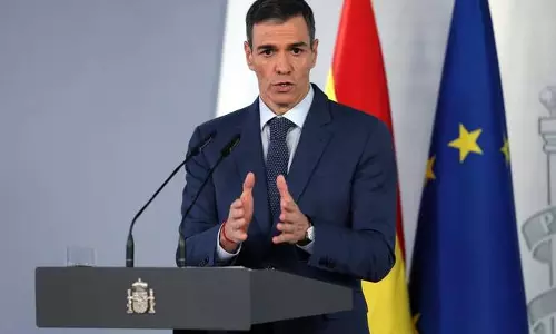 Spain ने 5 अरब यूरो का राहत पैकेज किया घोषित, ऊर्जा टैक्स में बड़ी कटौत Spain ने 5 अरब यूरो का राहत पैकेज किया घोषित, ऊर्जा टैक्स में बड़ी कटौत