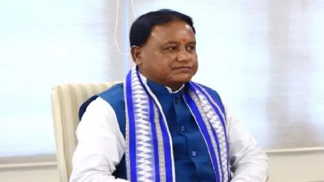 ओडिशा के CM का ऐतिहासिक फ़ैसला! संविदा पर काम कर रहे जूनियर शिक्षकों को किया गया नियमित ओडिशा के CM का ऐतिहासिक फ़ैसला! संविदा पर काम कर रहे जूनियर शिक्षकों को किया गया नियमित