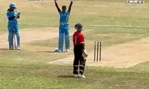 फैनी उटागुशिमानिंदे ने रचा इतिहास, महिला टी20 में शतक लगाने वाली सबसे युवा बल्लेबाज फैनी उटागुशिमानिंदे ने रचा इतिहास, महिला टी20 में शतक लगाने वाली सबसे युवा बल्लेबाज