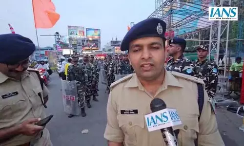 ईद और राम नवमी पर सुरक्षा और ट्रैफिक व्यवस्थाओं को लेकर नागरिकों से की अपील ईद और राम नवमी पर सुरक्षा और ट्रैफिक व्यवस्थाओं को लेकर नागरिकों से की अपील