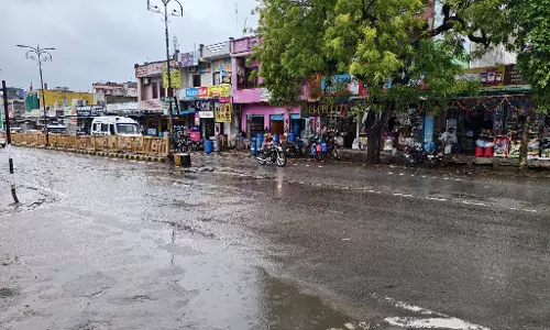 Mandi: मंडी में लगातार बारिश से जनजीवन प्रभावित Mandi: मंडी में लगातार बारिश से जनजीवन प्रभावित