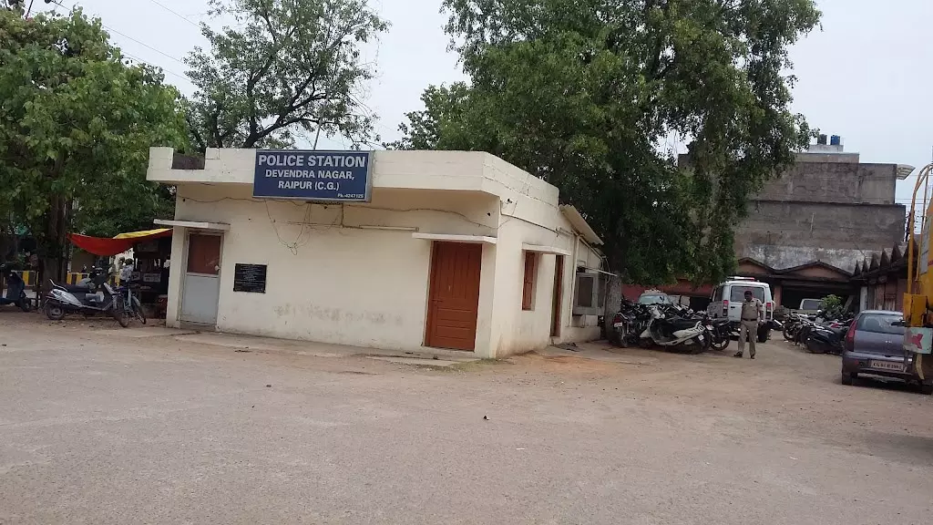 कार से कोकीन की डिलीवरी करते दबोचा गया तस्कर कार से कोकीन की डिलीवरी करते दबोचा गया तस्कर