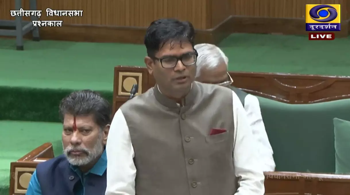 छातिम पेड़ के रोपण पर कोई रोक नहीं : ओपी चौधरी छातिम पेड़ के रोपण पर कोई रोक नहीं : ओपी चौधरी