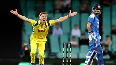 CSK को झटका : स्टार तेज़ गेंदबाज़ नाथन एलिस टीम से बाहर CSK को झटका : स्टार तेज़ गेंदबाज़ नाथन एलिस टीम से बाहर
