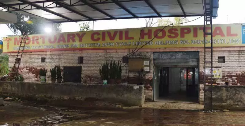 Ludhiana के अस्पताल में लावारिस शवों का निपटान एक चुनौती Ludhiana के अस्पताल में लावारिस शवों का निपटान एक चुनौती