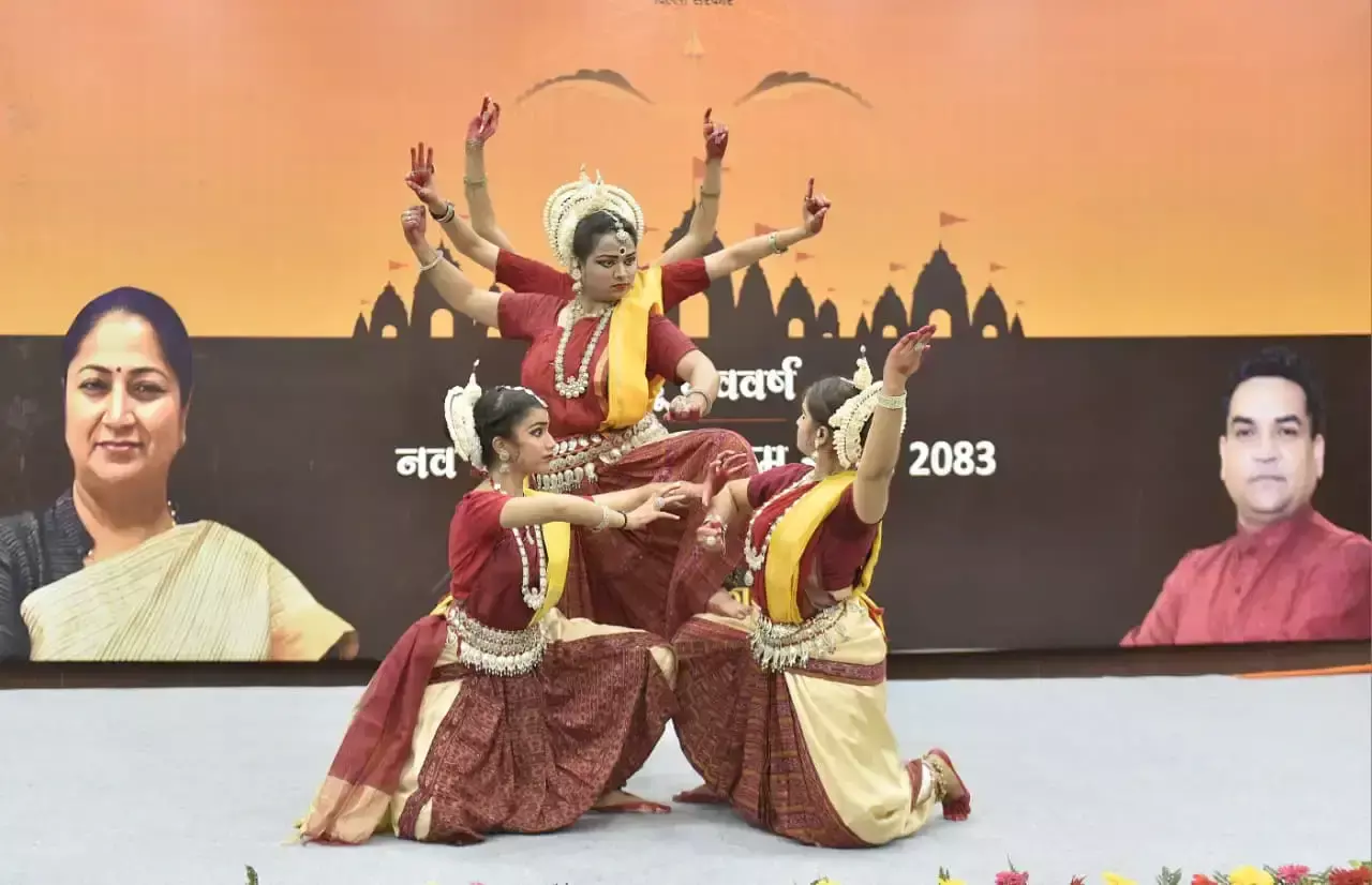 New Delhi: दिल्ली सचिवालय में परंपरा की झलक, चैत्र नवरात्र पर सांस्कृतिक आयोजन New Delhi: दिल्ली सचिवालय में परंपरा की झलक, चैत्र नवरात्र पर सांस्कृतिक आयोजन