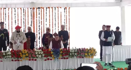 धामी ने उत्तराखंड मंत्रिमंडल का विस्तार किया, पाँच MLA ने मंत्री पद की शपथ ली धामी ने उत्तराखंड मंत्रिमंडल का विस्तार किया, पाँच MLA ने मंत्री पद की शपथ ली