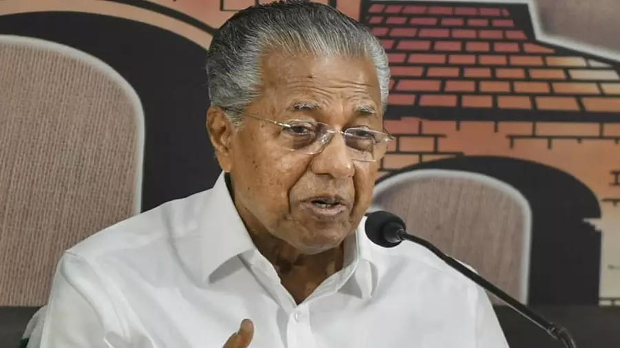 CPI(M) के गढ़ में, विजयन की नज़र एक और जीत पर; कांग्रेस और BJP ने तेज़ की लड़ाई CPI(M) के गढ़ में, विजयन की नज़र एक और जीत पर; कांग्रेस और BJP ने तेज़ की लड़ाई
