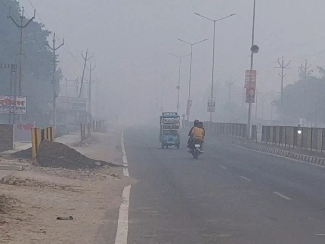 Farrukhabad: रिमझिम बारिश से बढ़ी ठंडक, मौसम हुआ सुहाना Farrukhabad: रिमझिम बारिश से बढ़ी ठंडक, मौसम हुआ सुहाना