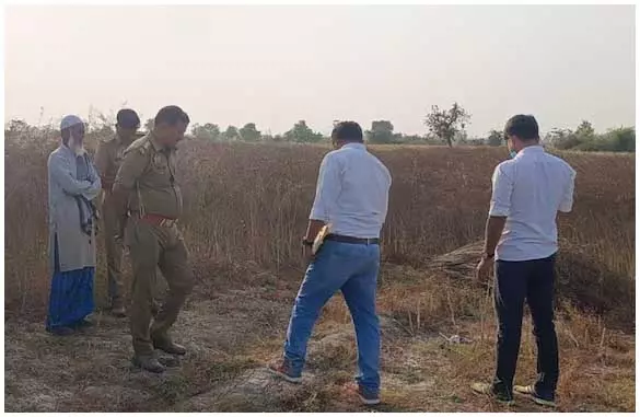 14 साल के लड़के ने अपने 12 साल के दोस्त को उतारा मौत के घाट, बेर खिलाने की बात कही थी... 14 साल के लड़के ने अपने 12 साल के दोस्त को उतारा मौत के घाट, बेर खिलाने की बात कही थी...