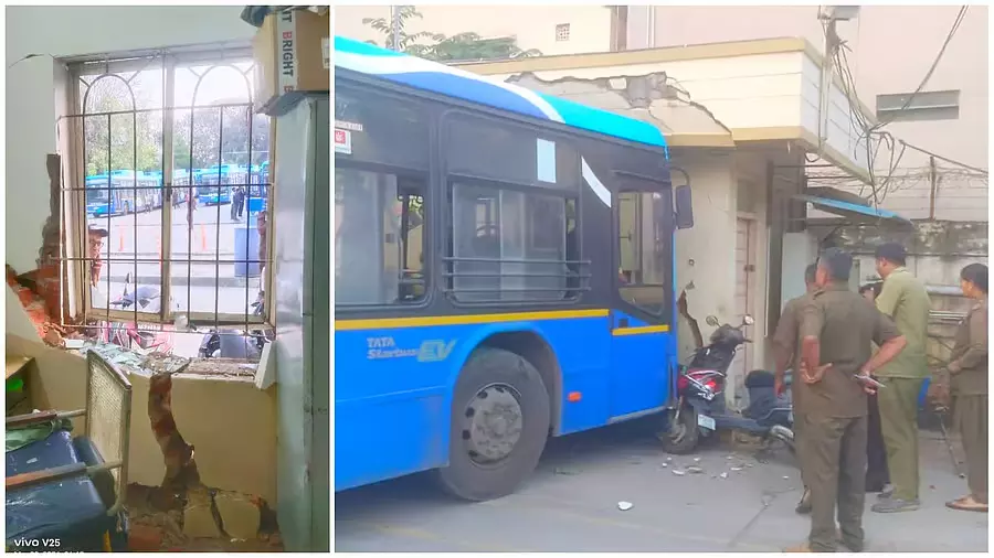Karnataka : BMTC बस BMTC दफ़्तर से टकराई Karnataka : BMTC बस BMTC दफ़्तर से टकराई