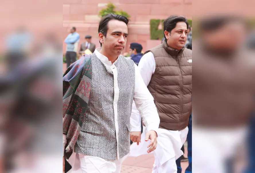 केंद्रीय राज्य मंत्री जयंत चौधरी को जान से मारने की धमकी, मुर्शिदाबाद से आया कॉल, सुरक्षा बढ़ी केंद्रीय राज्य मंत्री जयंत चौधरी को जान से मारने की धमकी, मुर्शिदाबाद से आया कॉल, सुरक्षा बढ़ी