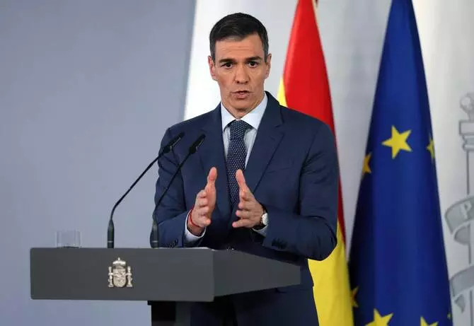 Spain ने 5 अरब यूरो का राहत पैकेज किया घोषित, ऊर्जा टैक्स में बड़ी कटौत Spain ने 5 अरब यूरो का राहत पैकेज किया घोषित, ऊर्जा टैक्स में बड़ी कटौत
