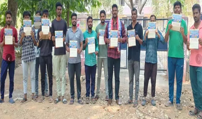 Areganti Nagaraju Goud ने 23 तारीख को बीसी चलो दिल्ली कार्यक्रम का समर्थन किया Areganti Nagaraju Goud ने 23 तारीख को बीसी चलो दिल्ली कार्यक्रम का समर्थन किया