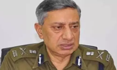 फेक करेंसी रैकेट में नेताओं का भी हाथ, पूर्व DGP का दावा