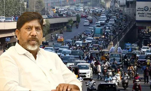 Telangana Budget: परिवहन के लिए 12,789 करोड़ रुपये, TGSRTC और हैदराबाद मेट्रो को बढ़ावा Telangana Budget: परिवहन के लिए 12,789 करोड़ रुपये, TGSRTC और हैदराबाद मेट्रो को बढ़ावा