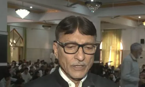अयातुल्ला खामेनेई की मौत की वजह से सादगी से मनाई जा रही ईद: आशक हुसैन खान