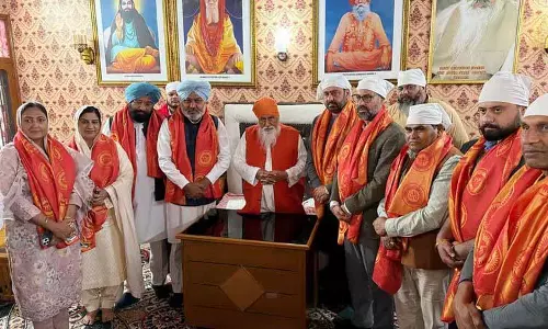 Punjab के मंत्री हरपाल चीमा ने डेरा बल्लां में गुरु रविदास अनुसंधान परियोजना का जायजा लिया