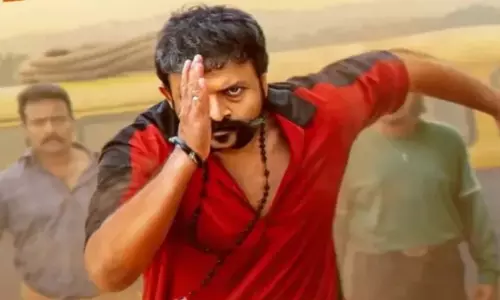 Aadu 3 दुनिया भर में पहले दिन का बॉक्स ऑफिस कलेक्शन Aadu 3 दुनिया भर में पहले दिन का बॉक्स ऑफिस कलेक्शन