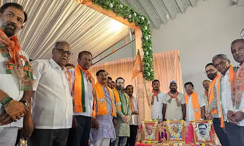 निष्पक्ष चुनावों के लिए मतदाता सूची का पुनरीक्षण: MLA Nikhil Katti निष्पक्ष चुनावों के लिए मतदाता सूची का पुनरीक्षण: MLA Nikhil Katti