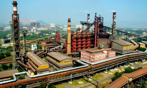 US ने ग्लोबल मार्केट को स्थिर करने के लिए ईरानी तेल की टेम्पररी बिक्री की अनुमति दी: US ट्रेजरी सेक्रेटरी स्कॉट बेसेंट