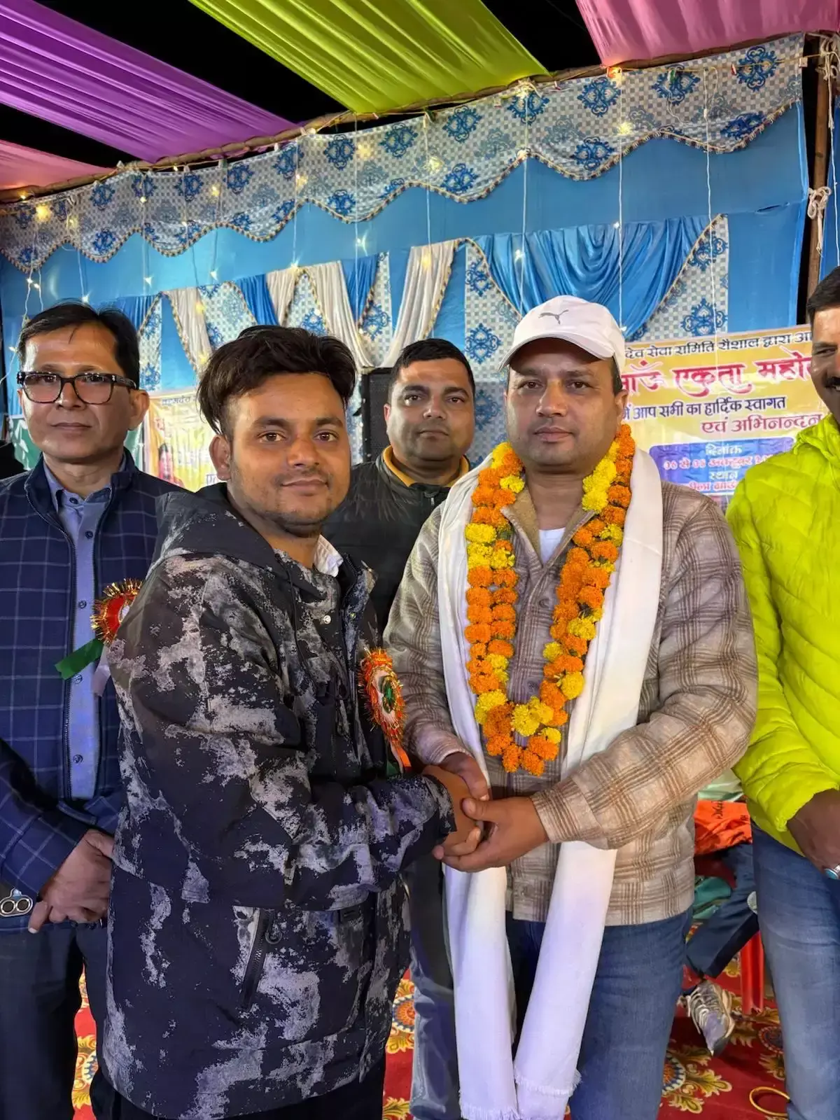 Champawat: सीमांत क्षेत्र में बेहतर कनेक्टिविटी की उम्मीद, ग्रामीणों ने सड़क निर्माण पर जताई खुशी Champawat: सीमांत क्षेत्र में बेहतर कनेक्टिविटी की उम्मीद, ग्रामीणों ने सड़क निर्माण पर जताई खुशी