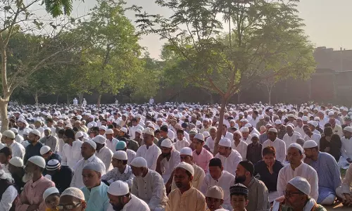 Haridwar: हरिद्वार-लक्सर में ईद पर उमड़ा जनसैलाब Haridwar: हरिद्वार-लक्सर में ईद पर उमड़ा जनसैलाब
