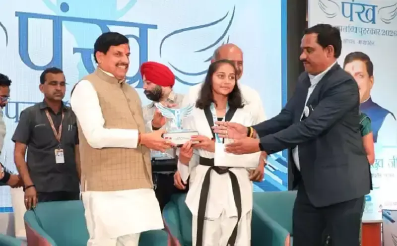 Bhopal: भारतीय जीवन पद्धति में खेलों की अहम भूमिका: CM यादव