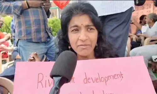 मुझे लगता है कि CM रेवंत रेड्डी का बचपन में कोई शिक्षक नहीं था, मूसी पीड़ित ने कहा मुझे लगता है कि CM रेवंत रेड्डी का बचपन में कोई शिक्षक नहीं था, मूसी पीड़ित ने कहा