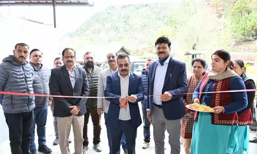 चंबा में NHPC मेडिकल कैंप में मुफ़्त दवाएँ और जाँच की सुविधा उपलब्ध कराई गई चंबा में NHPC मेडिकल कैंप में मुफ़्त दवाएँ और जाँच की सुविधा उपलब्ध कराई गई