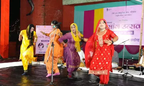 बारिश भी नहीं डाल पाई खलल, Chandigarh में सांग कलाकारों ने दर्शकों को मंत्रमुग्ध किया