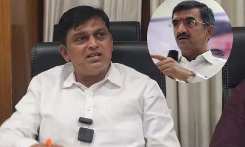Shambhuraj Desai की आलोचना पर विधायक महेश शिंदे की प्रतिक्रिया Shambhuraj Desai की आलोचना पर विधायक महेश शिंदे की प्रतिक्रिया