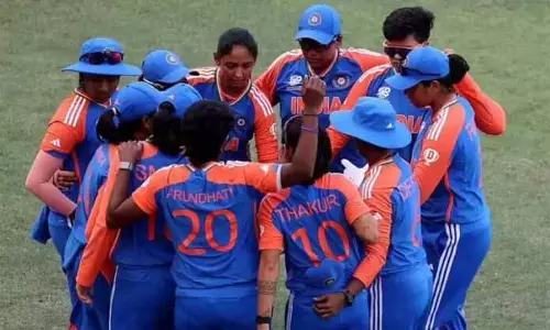 Indian महिला टीम 9 दिसंबर से दक्षिण अफ्रीका में एक टेस्ट और तीन वनडे मैच खेलेगी Indian महिला टीम 9 दिसंबर से दक्षिण अफ्रीका में एक टेस्ट और तीन वनडे मैच खेलेगी
