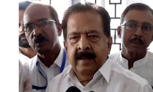 केरल चुनाव: UDF उम्मीदवार चेन्निथला ने हरिपद में नामांकन दाखिल किया, मंदिरों में पूजा-अर्चना की