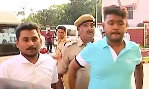 भुवनेश्वर में BJD के दो नेताओं की गिरफ्तारी, प्रताप जेना आवास विवाद से जुड़ा मामला भुवनेश्वर में BJD के दो नेताओं की गिरफ्तारी, प्रताप जेना आवास विवाद से जुड़ा मामला