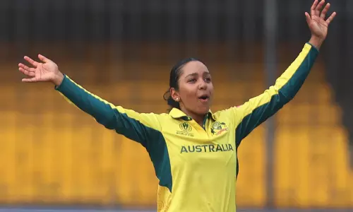 ऑस्ट्रेलिया की अलाना किंग को वेस्टइंडीज के खिलाफ शानदार वापसी के बाद T20 WC में चुने जाने की उम्मीद ऑस्ट्रेलिया की अलाना किंग को वेस्टइंडीज के खिलाफ शानदार वापसी के बाद T20 WC में चुने जाने की उम्मीद