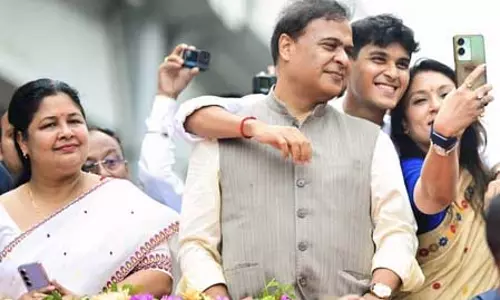 असम में भाजपा का मजबूत चेहरा बनकर उभरे सीएम हिमंत बिस्वा सरमा असम में भाजपा का मजबूत चेहरा बनकर उभरे सीएम हिमंत बिस्वा सरमा