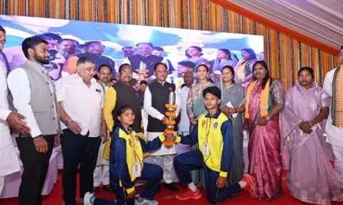 सरगुजा ओलंपिक 2026 का भव्य शुभारंभ, प्रतिभाओं के महासंगम में चमका युवा हुनर