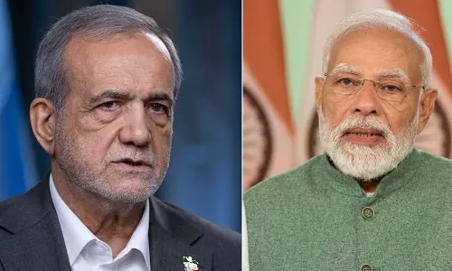 ईरान के राष्ट्रपति ने मोदी से की टेलीफोन वार्ता, पश्चिम एशिया तनाव पर चर्चा ईरान के राष्ट्रपति ने मोदी से की टेलीफोन वार्ता, पश्चिम एशिया तनाव पर चर्चा