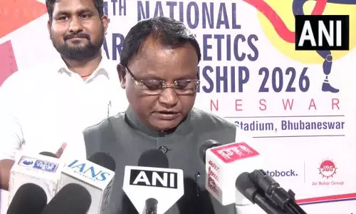 पैरा एथलेटिक्स में उत्कृष्ट प्रदर्शन पर मुख्यमंत्री ने खिलाड़ियों को किया सम्मानित