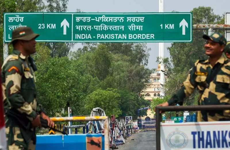 Sikh Organizations: अटारी-वाघा व्यापार मार्ग फिर से खोलें Sikh Organizations: अटारी-वाघा व्यापार मार्ग फिर से खोलें